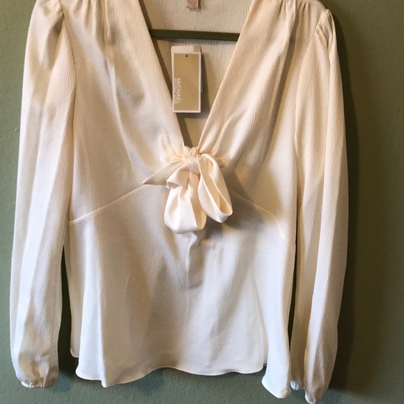 Michael Kors cream blouse - Picture 7 of 8
